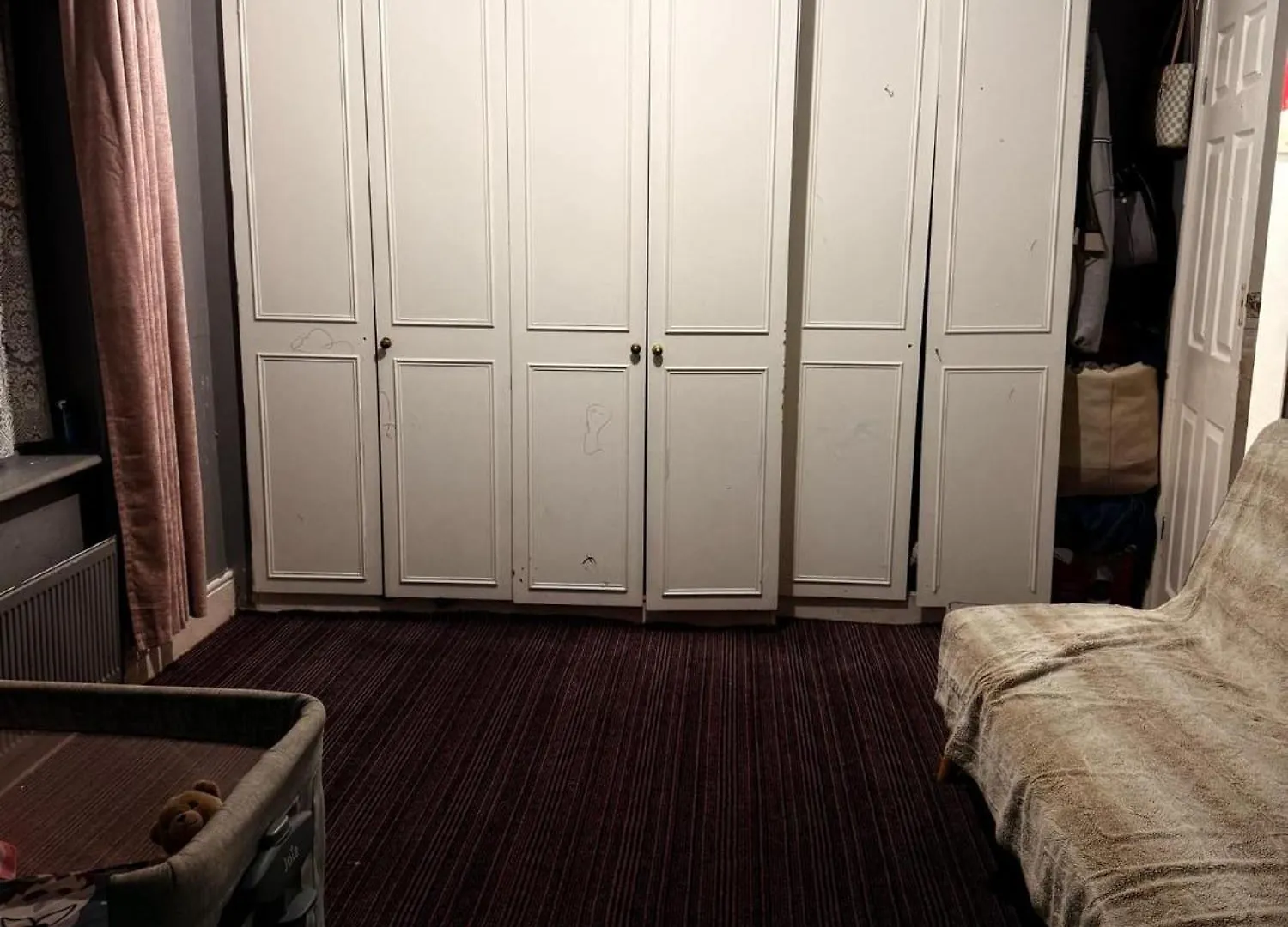 Homestay Spacious Two Bedrooms Dagenham